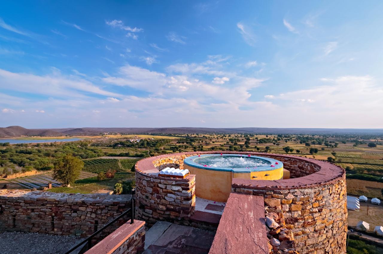 Ramathra Fort Hotel Sapotra Ngoại thất bức ảnh