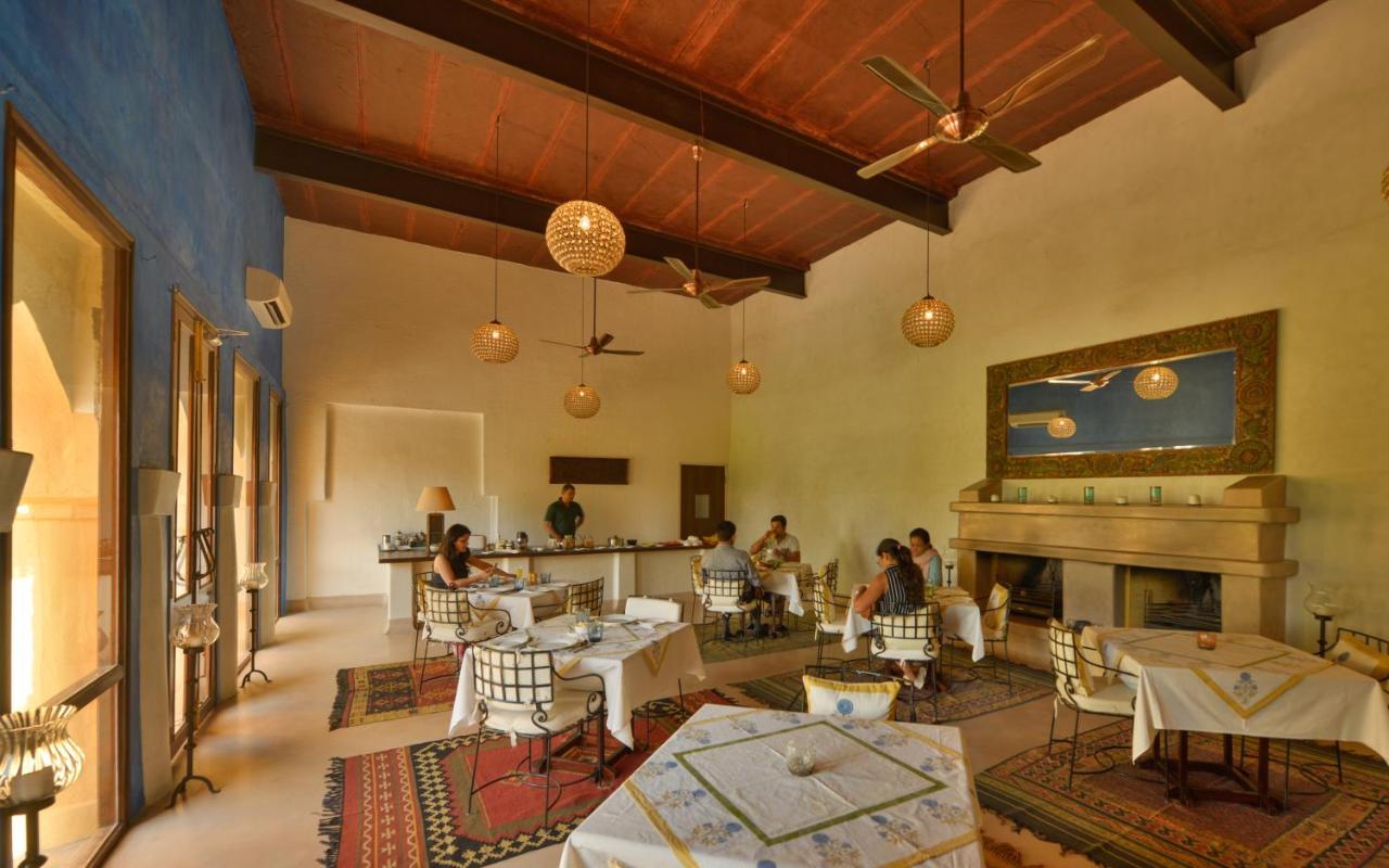 Ramathra Fort Hotel Sapotra Ngoại thất bức ảnh